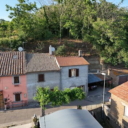 הוילה מונטפיאסקונה Borgo Capobianco מראה חיצוני תמונה